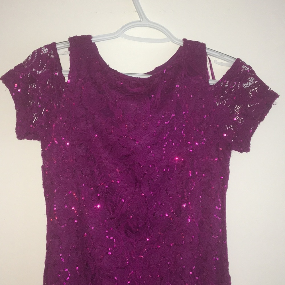 Dress - Picture 2 of 3